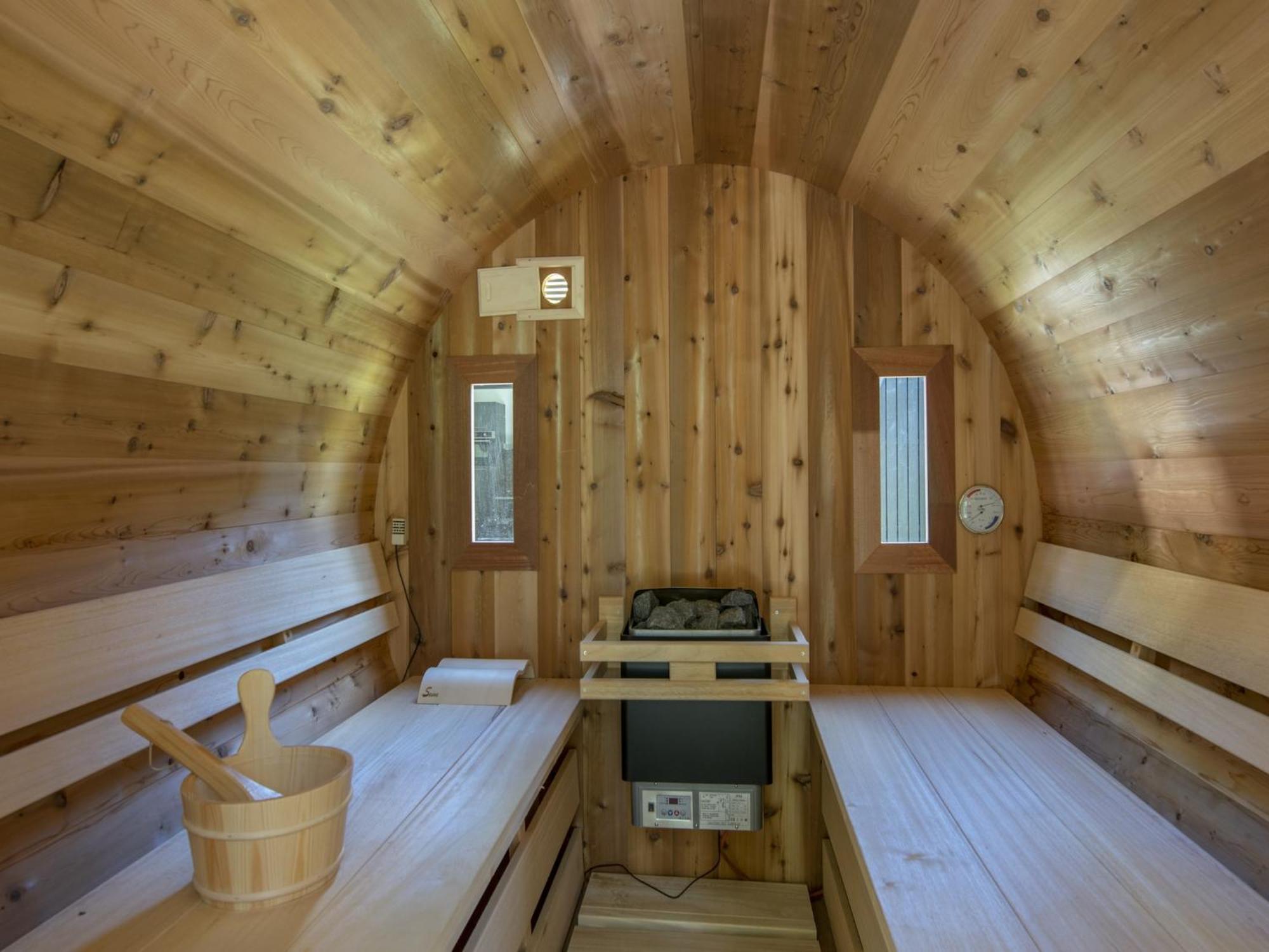 Modern Chalet With Wellness, In A Holiday Park At 12 Km From Eindhoven Mierlo Ngoại thất bức ảnh